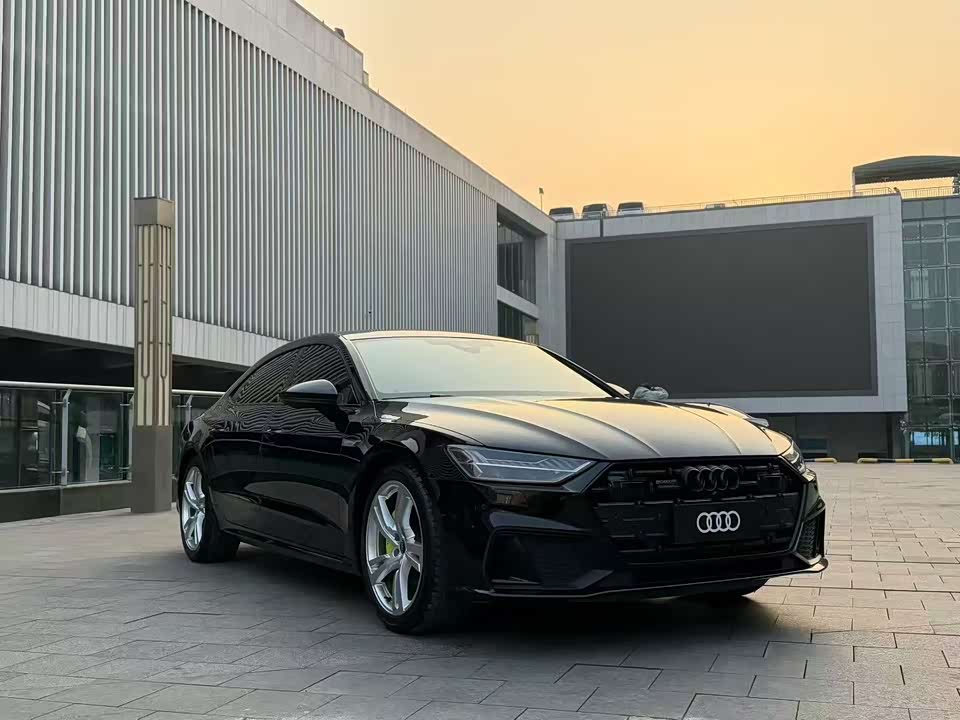 Audi A7L