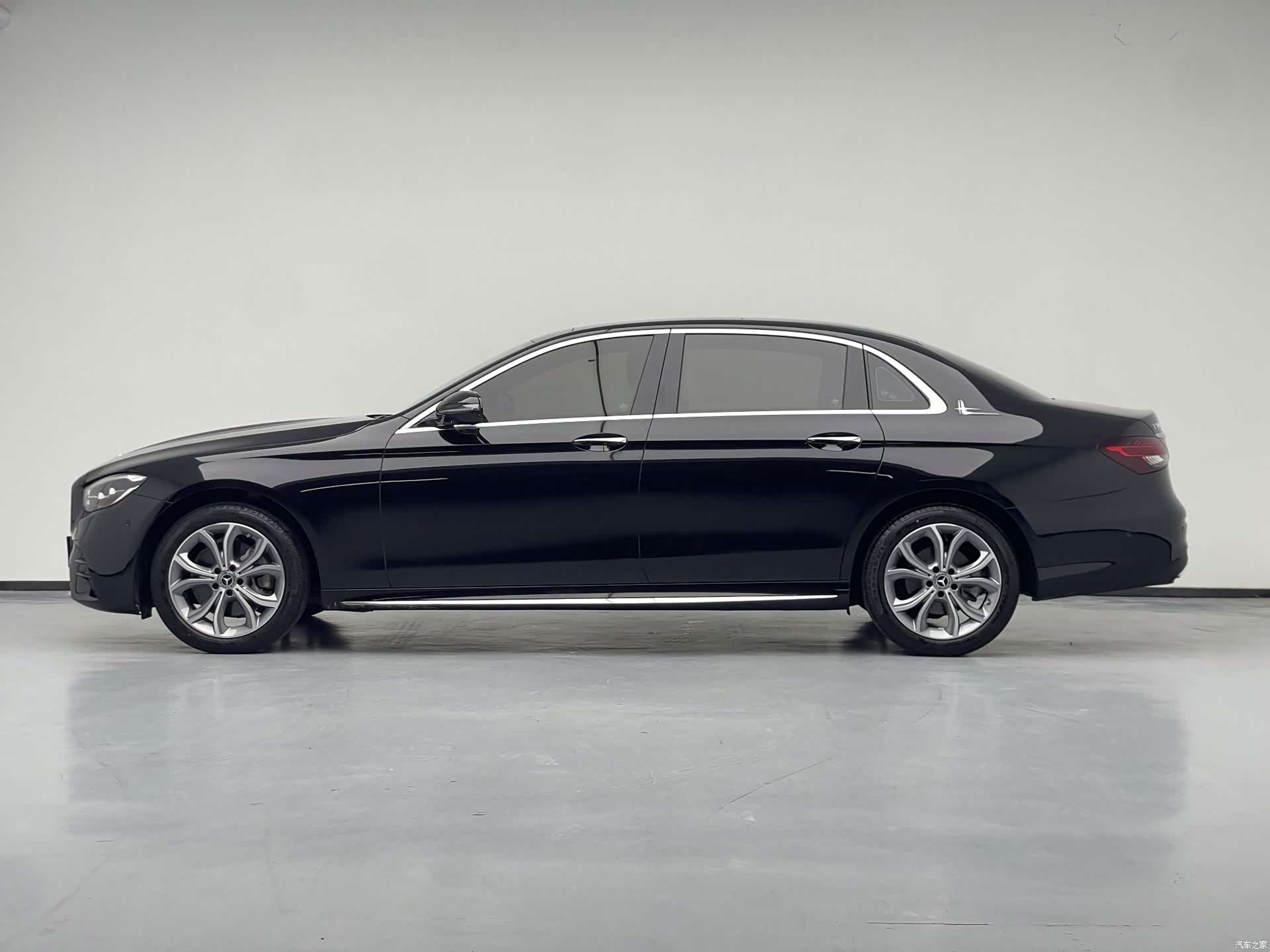 Mercedes-Benz E-Class, 2020 12
