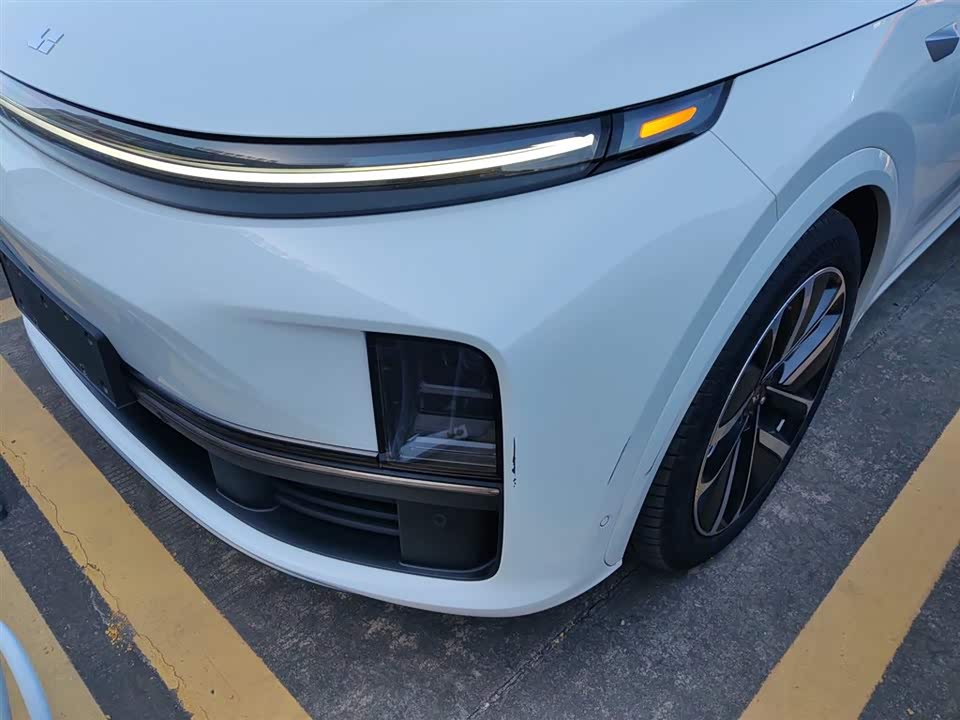 Li Auto Ideal L7