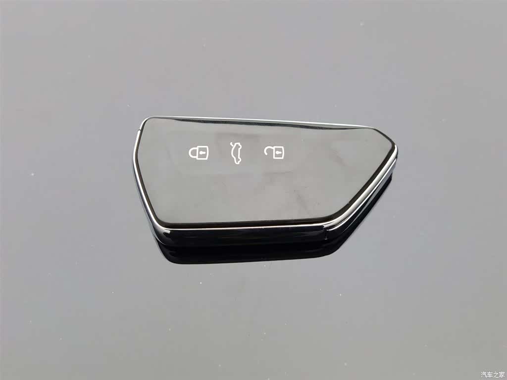 Volkswagen Teramont, 2023 19