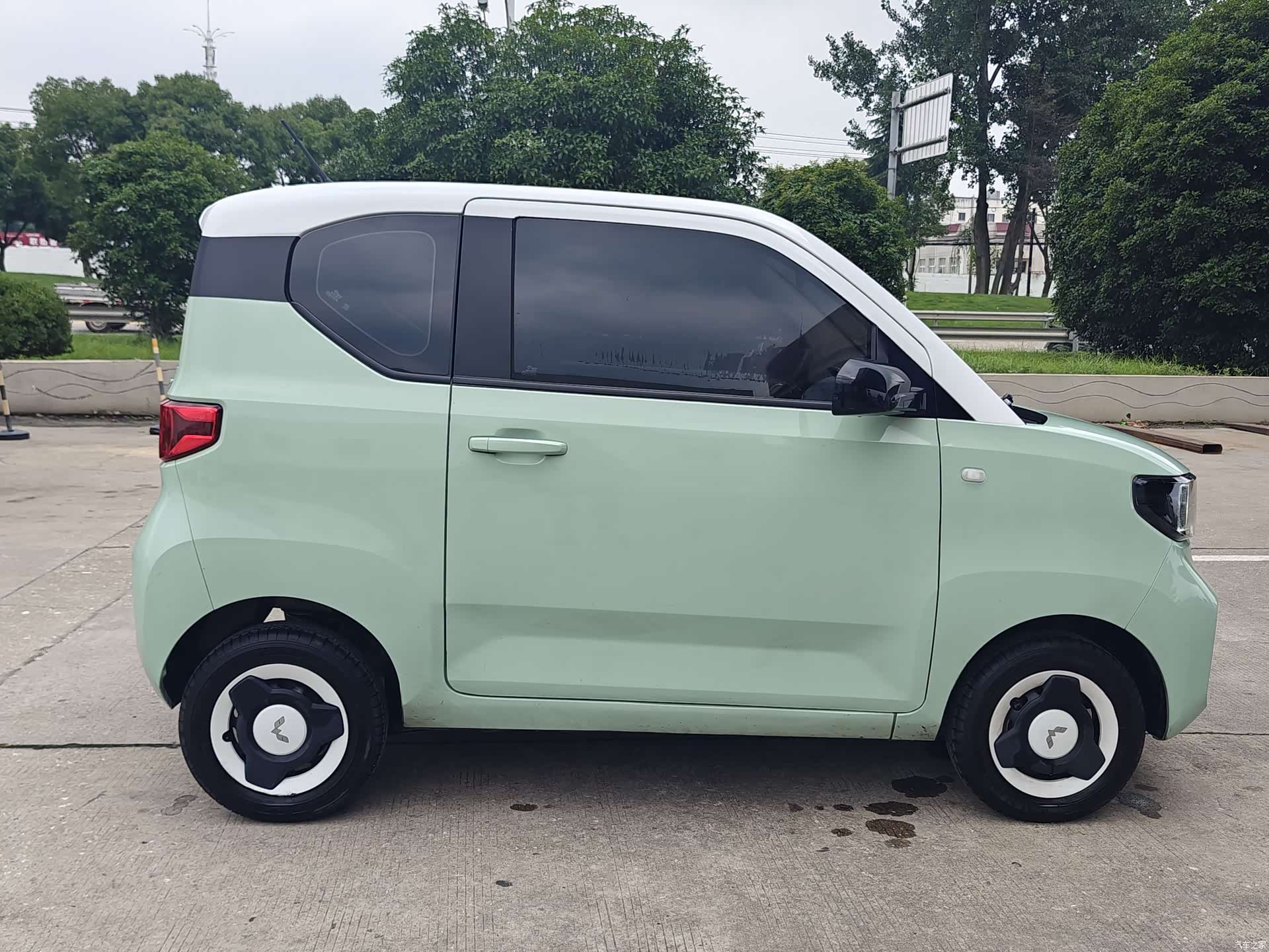 Wuling MINIEV, 2023 4