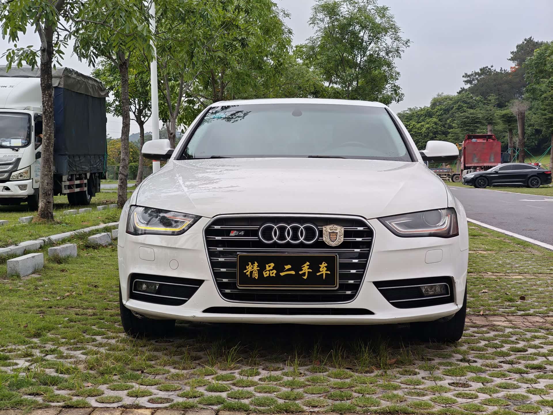 Audi A4L, 2014 3