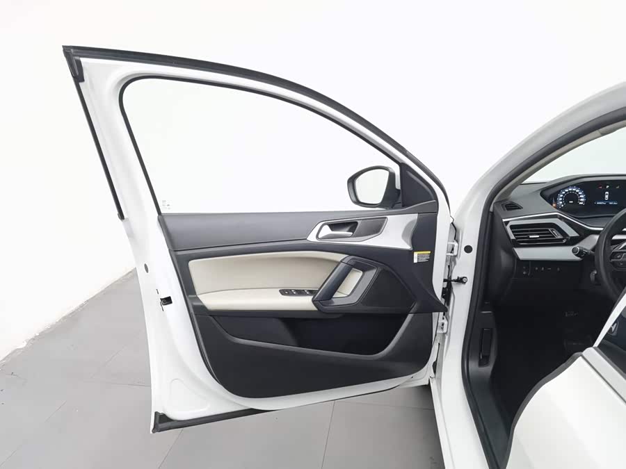 Peugeot 408 2023, фото 8