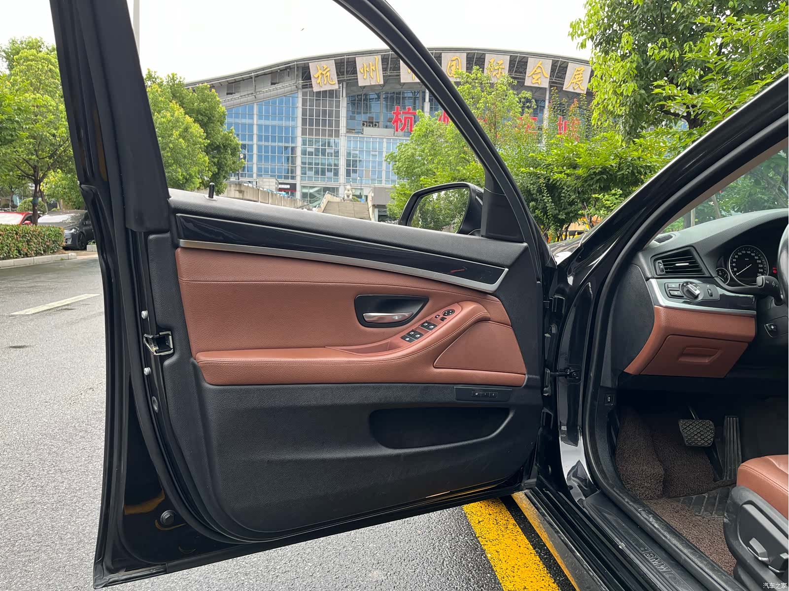 BMW 5 Series, 2016 13