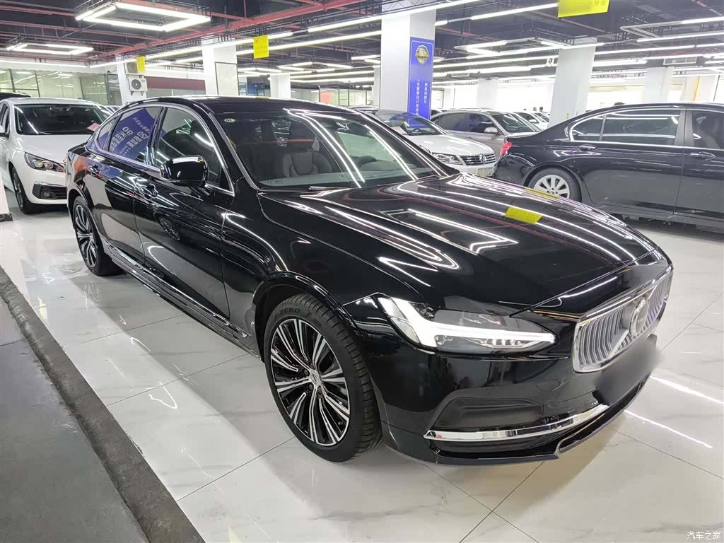 Volvo S90, 2025 4