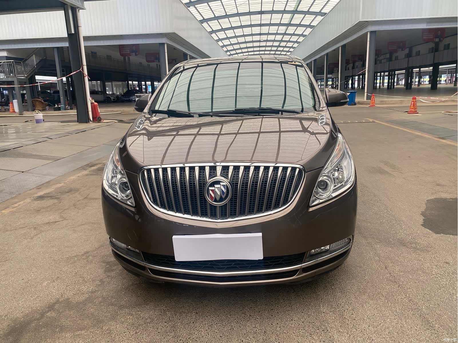 Buick GL8, 2015 2