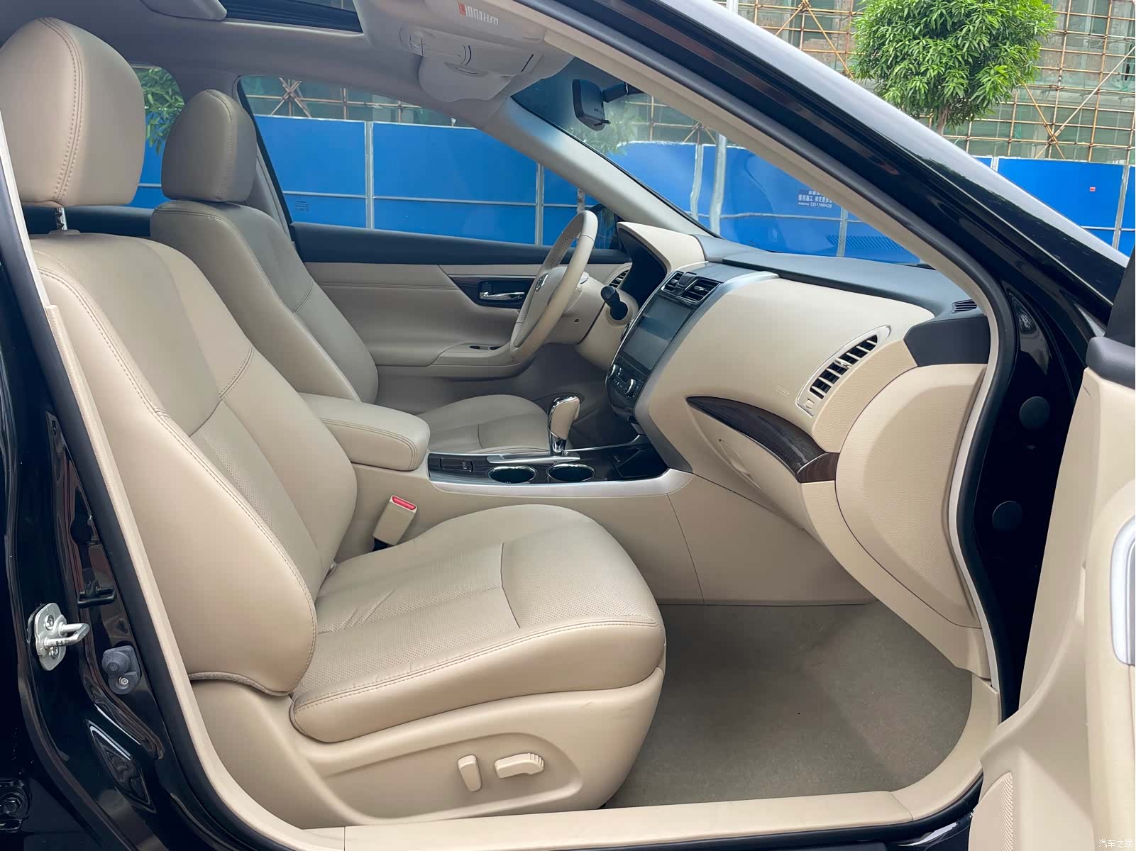 Nissan Teana, 2016 10