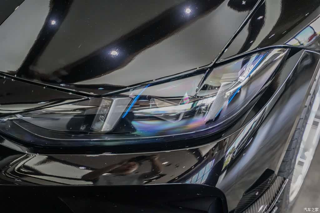 BMW M4, 2025 6