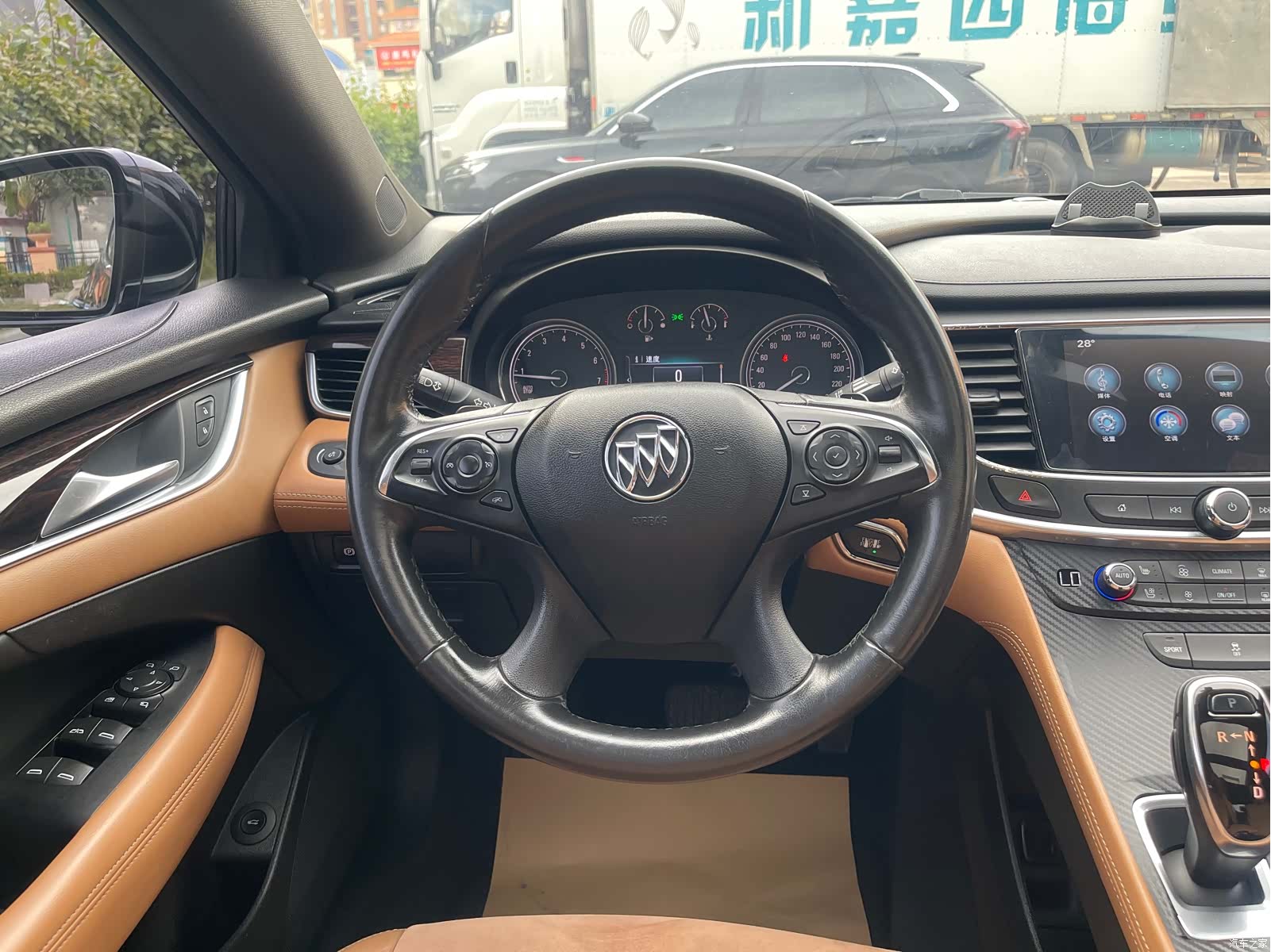 Buick LaCrosse, 2017 16