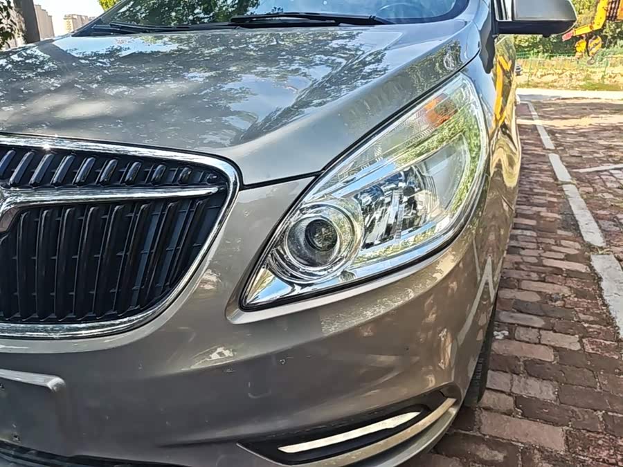 Buick GL8 2020, фото 23