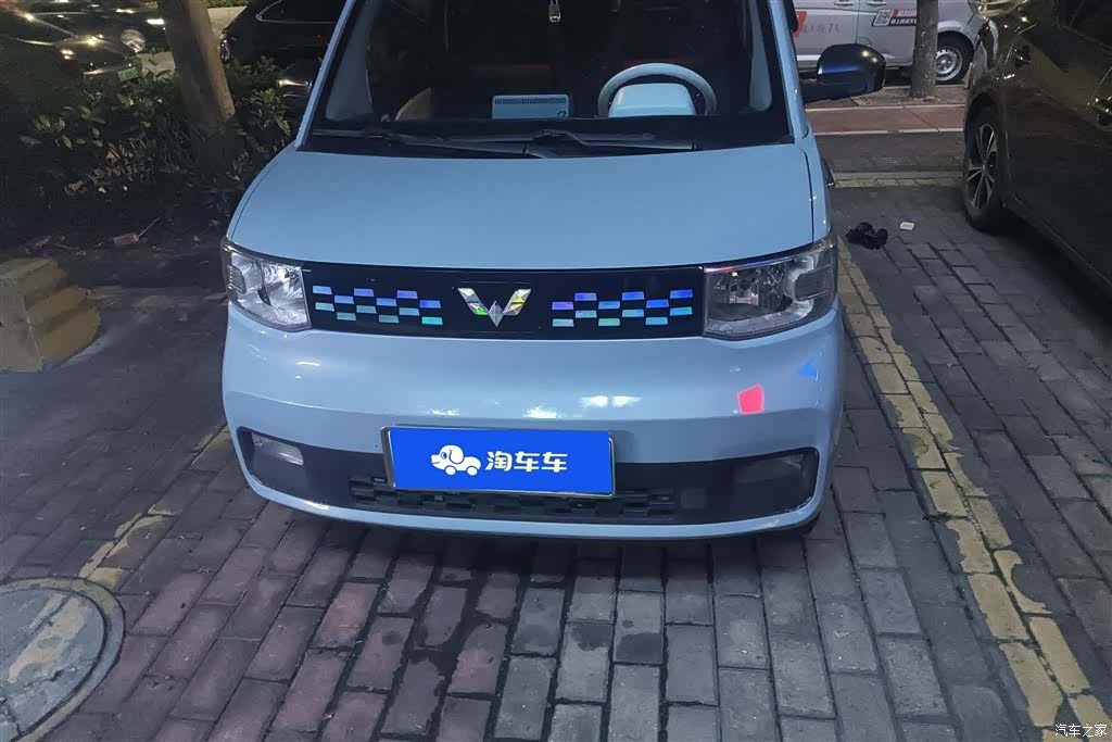 Wuling MINIEV, 2020 2