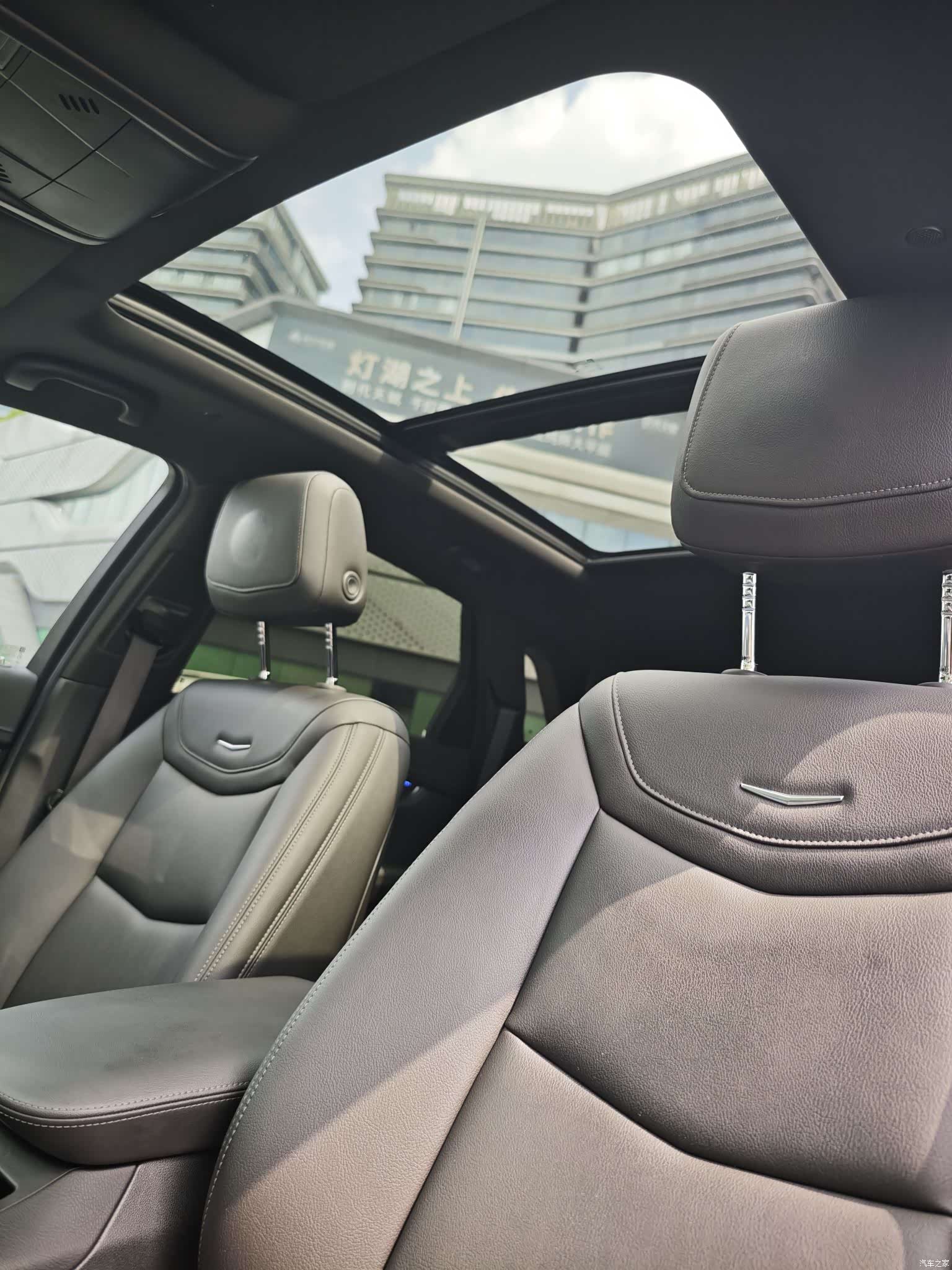 Cadillac XT5, 2022 13
