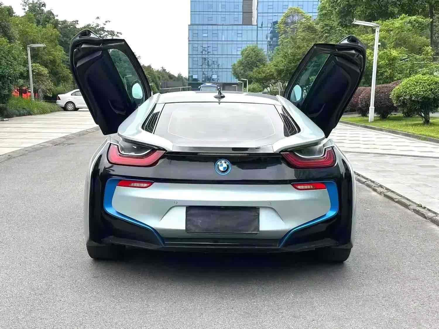 BMW i8, 2018 6