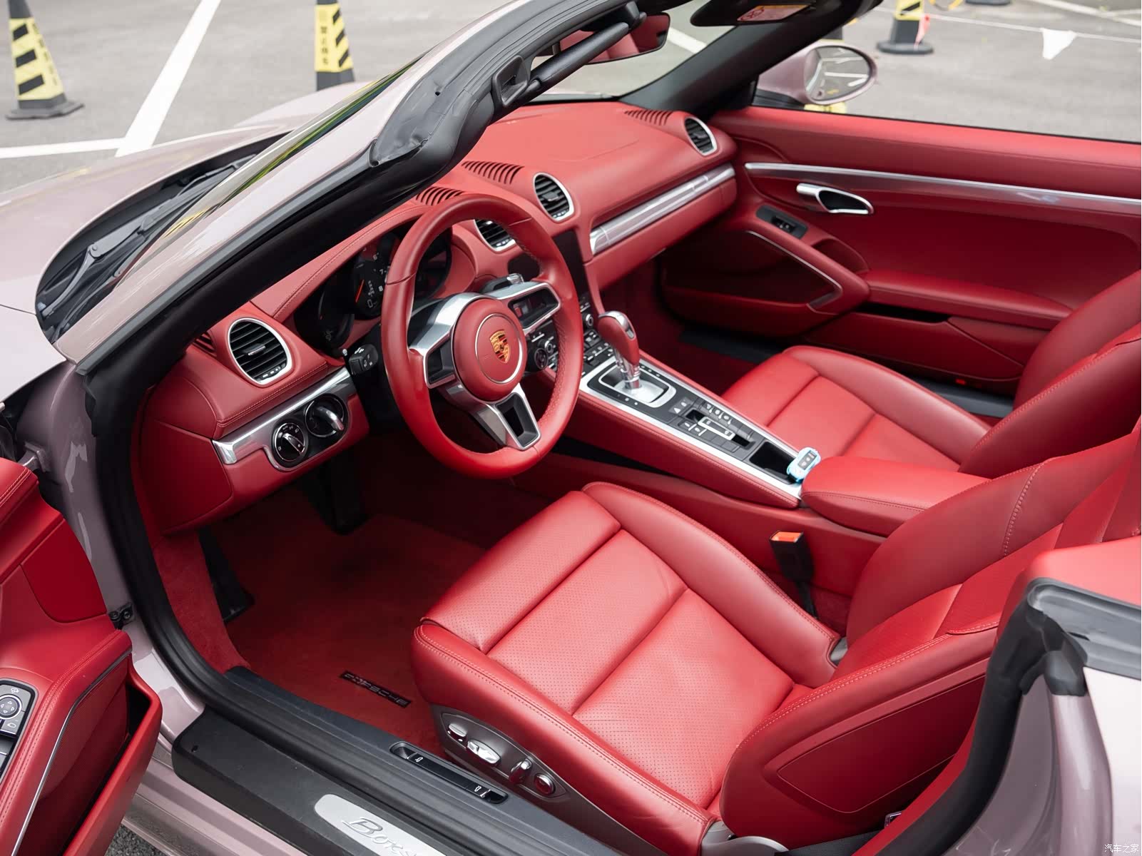 Porsche Boxster, 2023 13