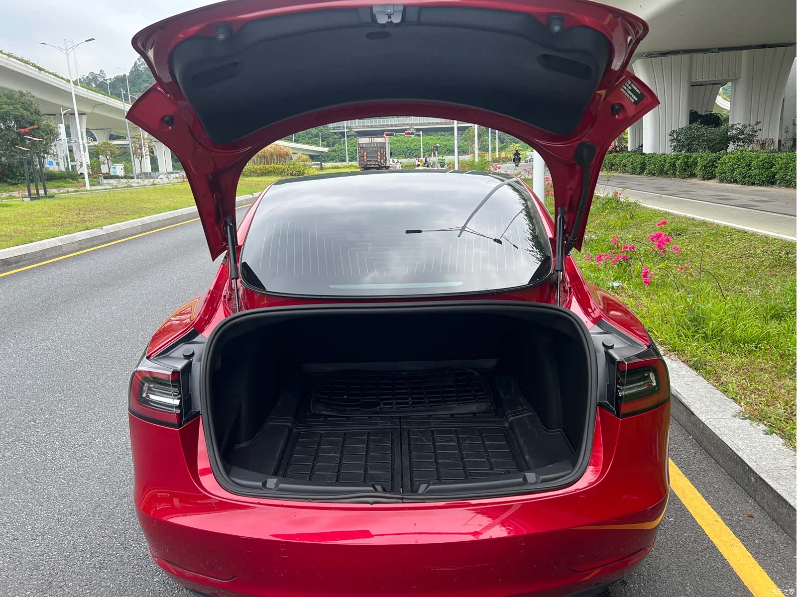 Tesla Model 3, 2020 8