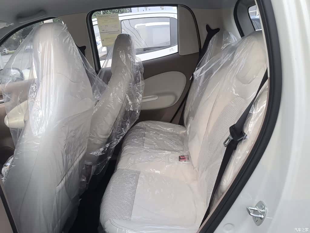 Wuling MINIEV, 2026 17