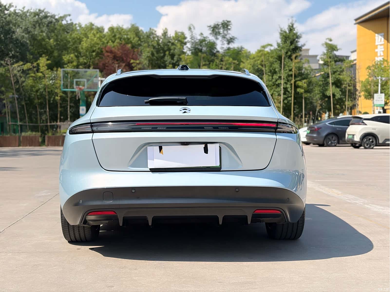 NIO ET5, 2024 4