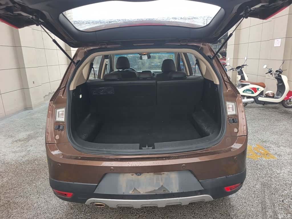 Wuling 560, 2016 19