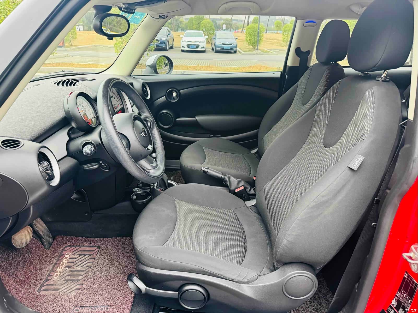 Mini ONE, 2014 6