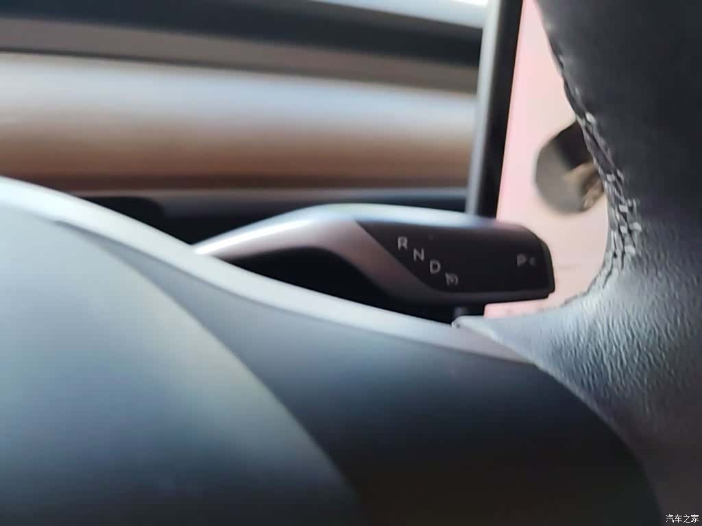 Tesla Model Y, 2021 14