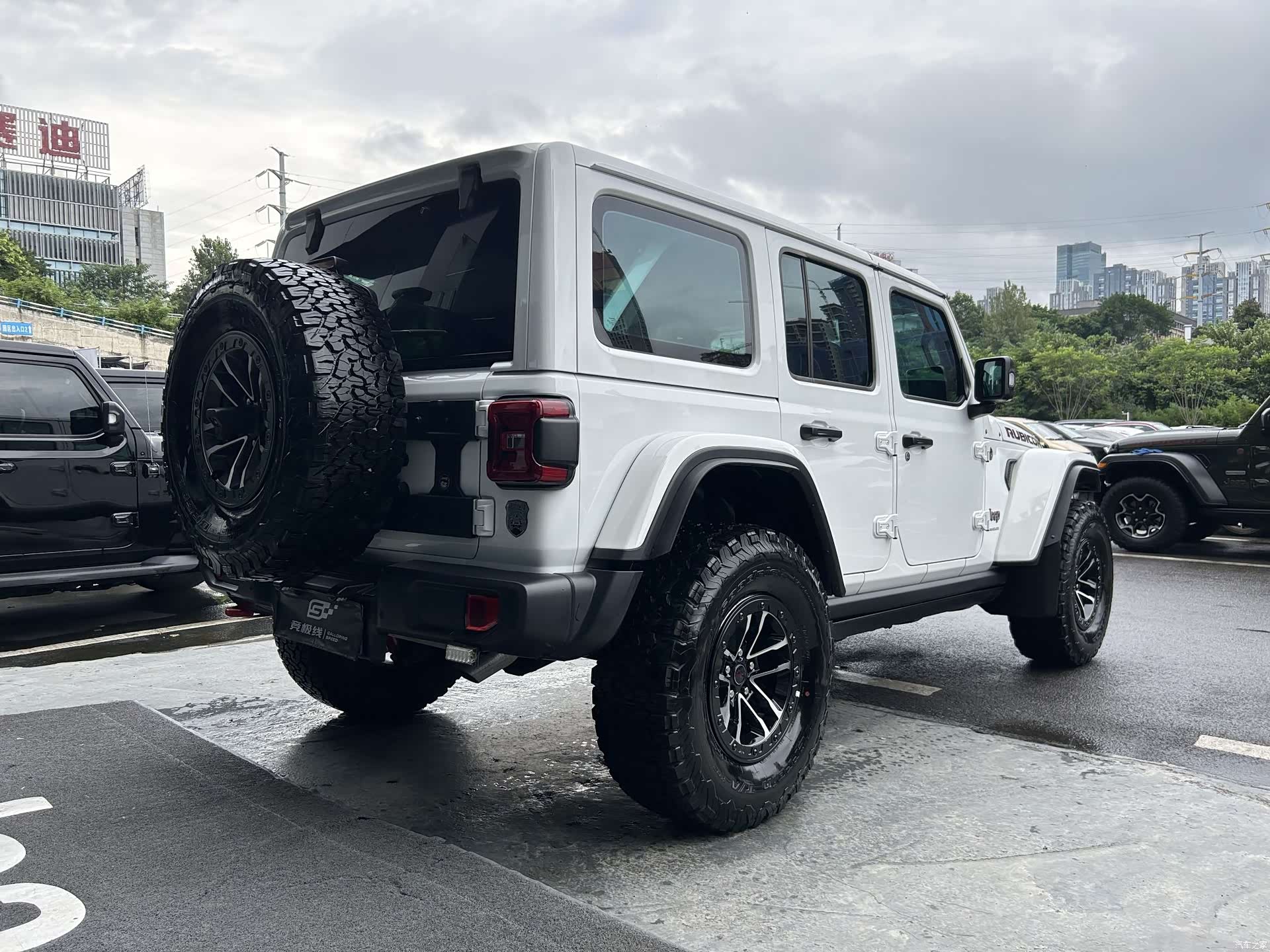 Jeep Wrangler, 2025 16