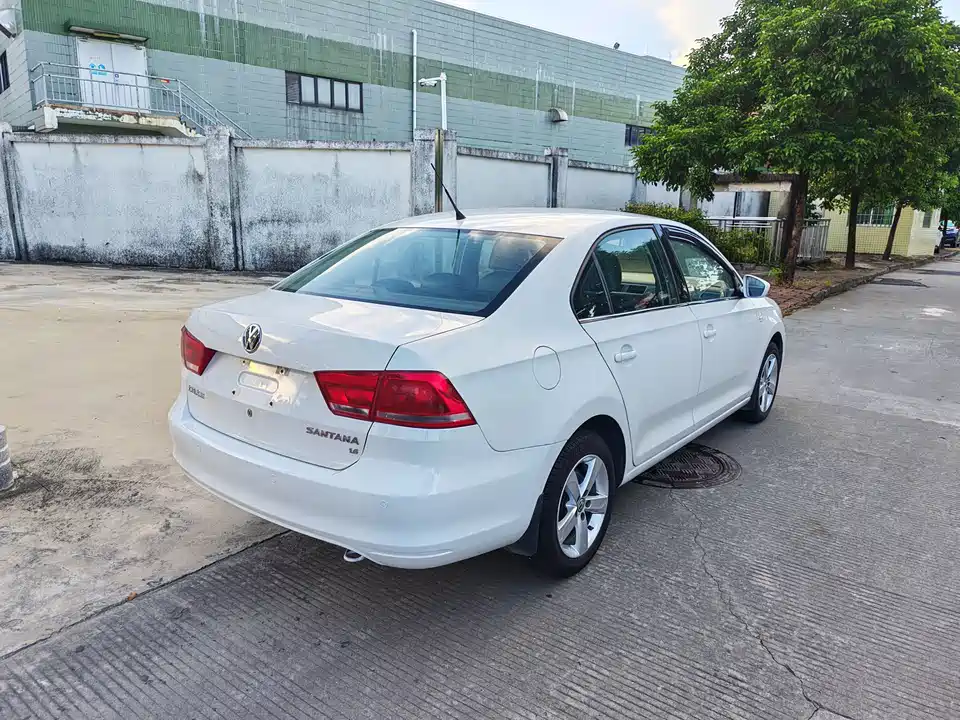Volkswagen Santana