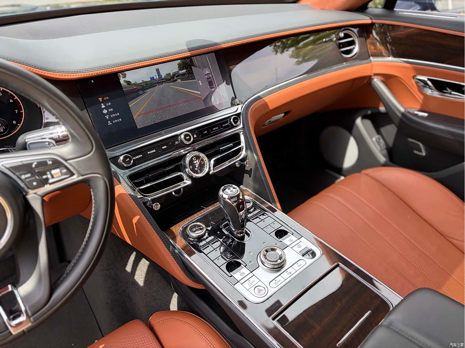 Bentley Flying Spur, 2021 6