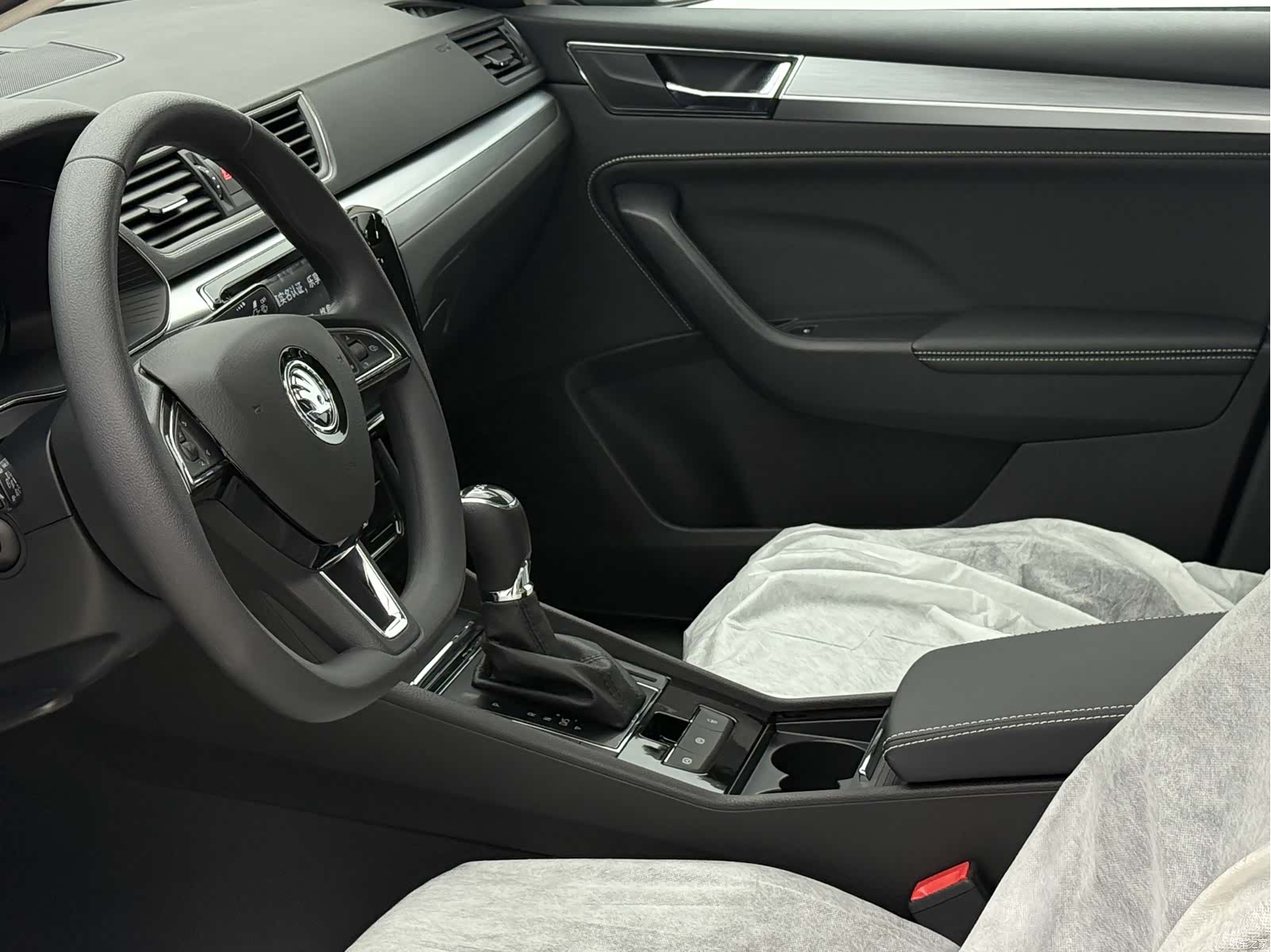 Skoda Superb, 2024 19
