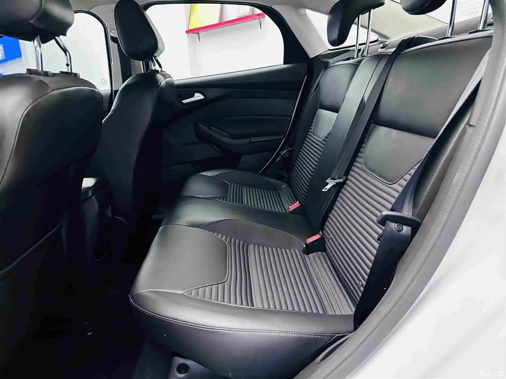 Ford Focus, 2018 22