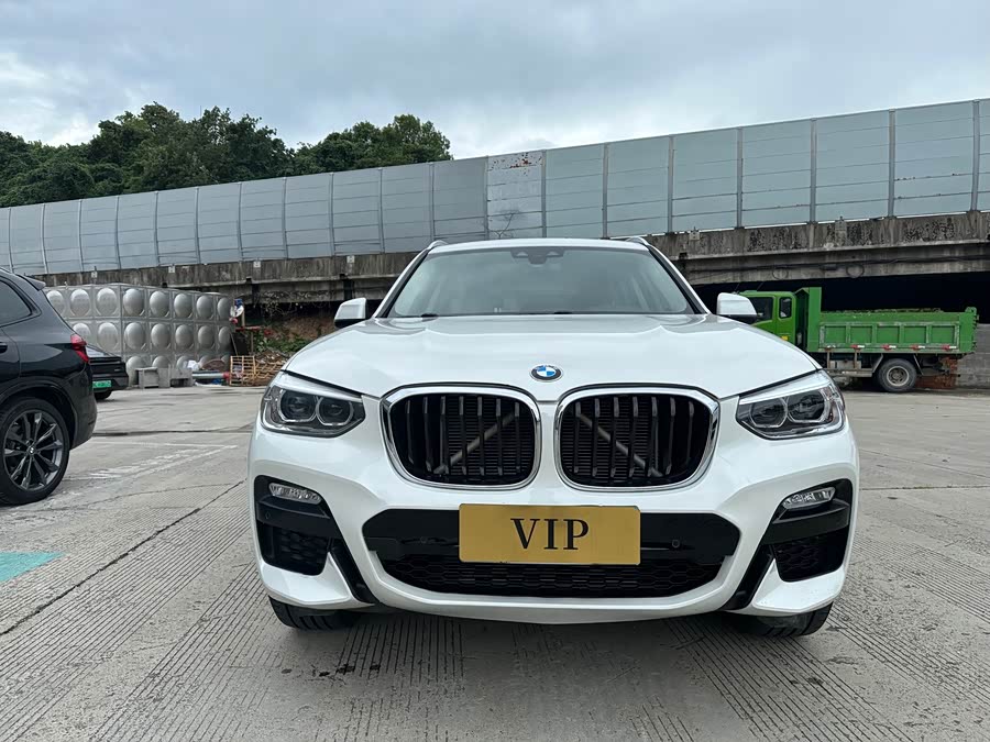 BMW X3 2018, фото 2
