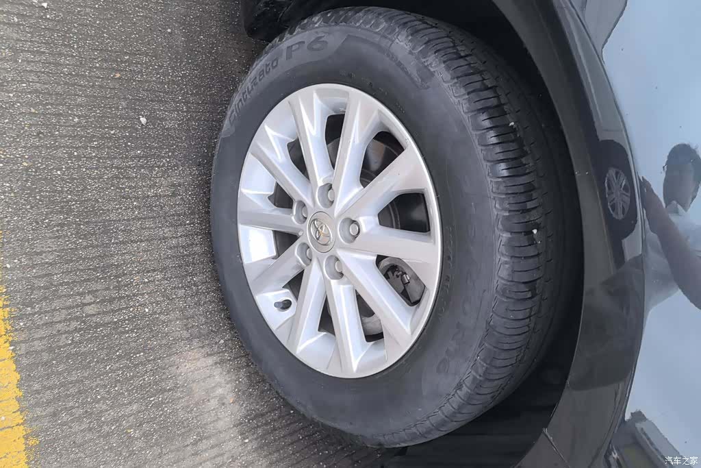 Toyota Camry, 2016 6