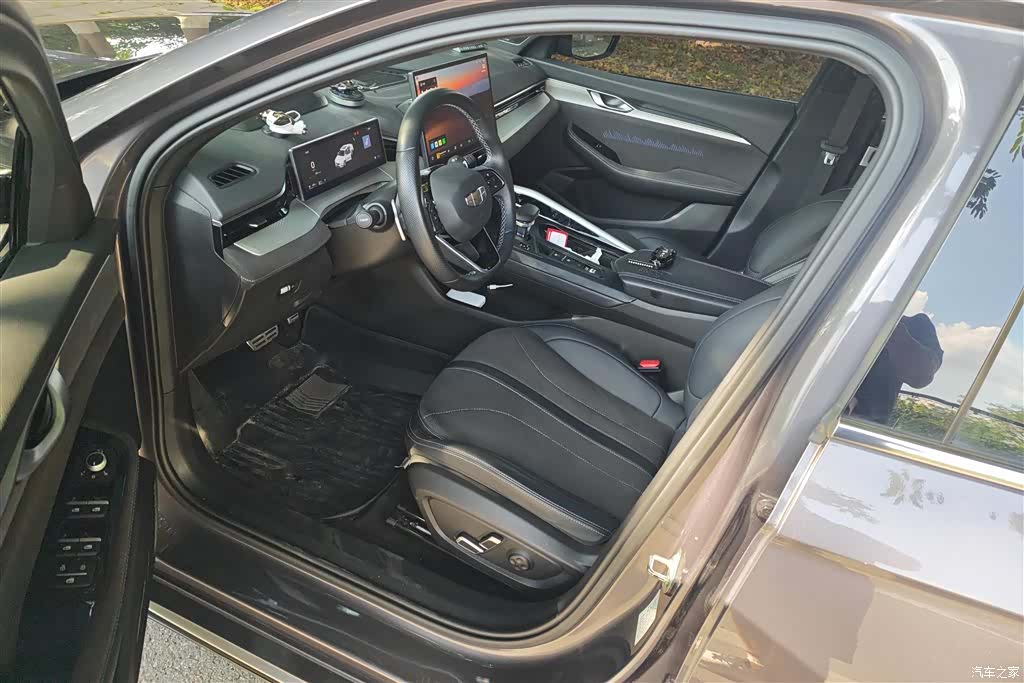 Geely Preface, 2024 9