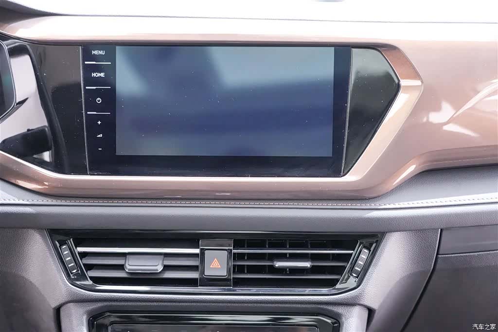 Volkswagen Tharu, 2022 25