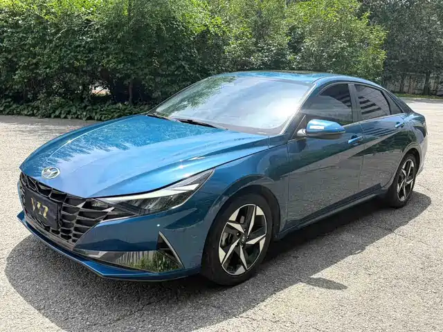 Hyundai Elantra 2022 — купить из Китая под заказ