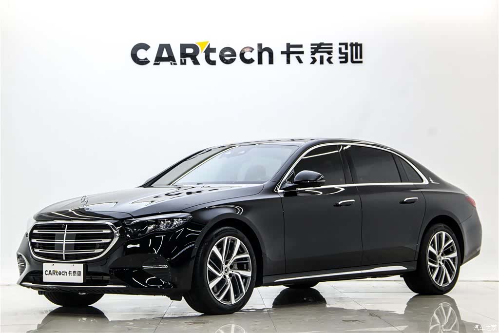Mercedes-Benz E-Class, 2025 1