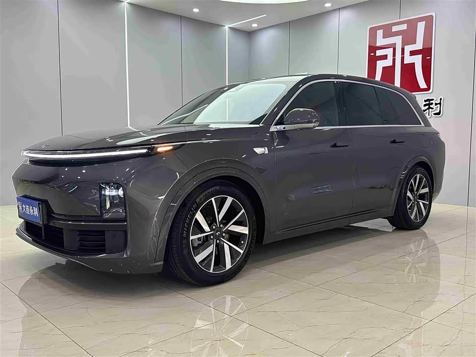 Li Auto Ideal L8