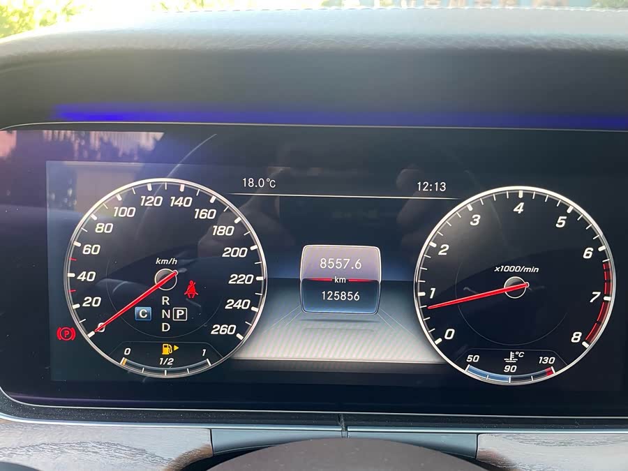 Mercedes-Benz E-Class 2018, фото 10