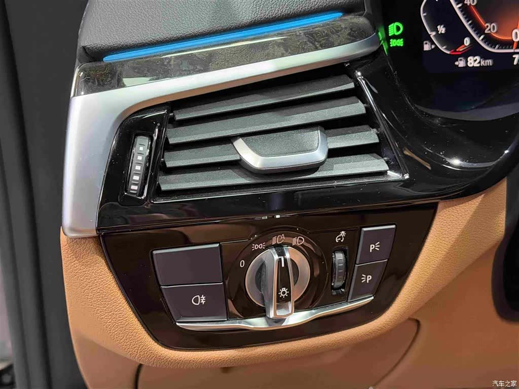 BMW 6 Series GT, 2022 22