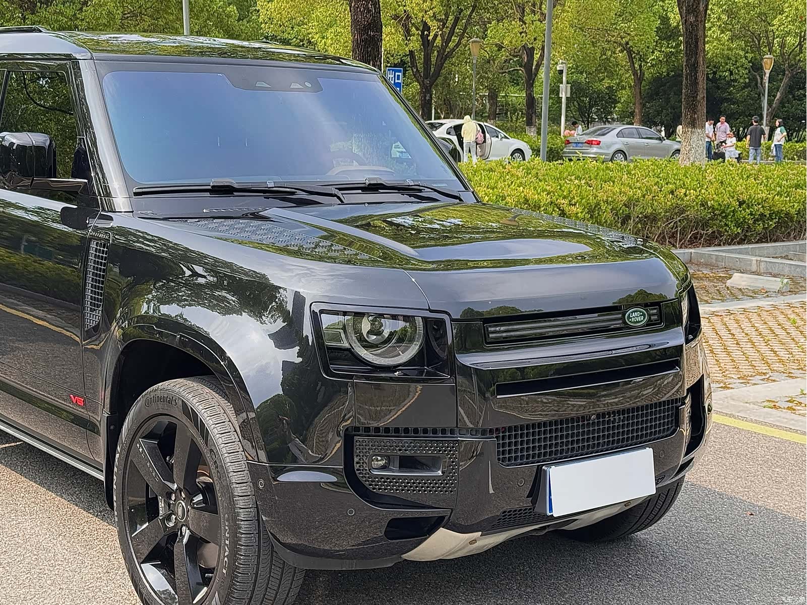 Land Rover Defender, 2024 18