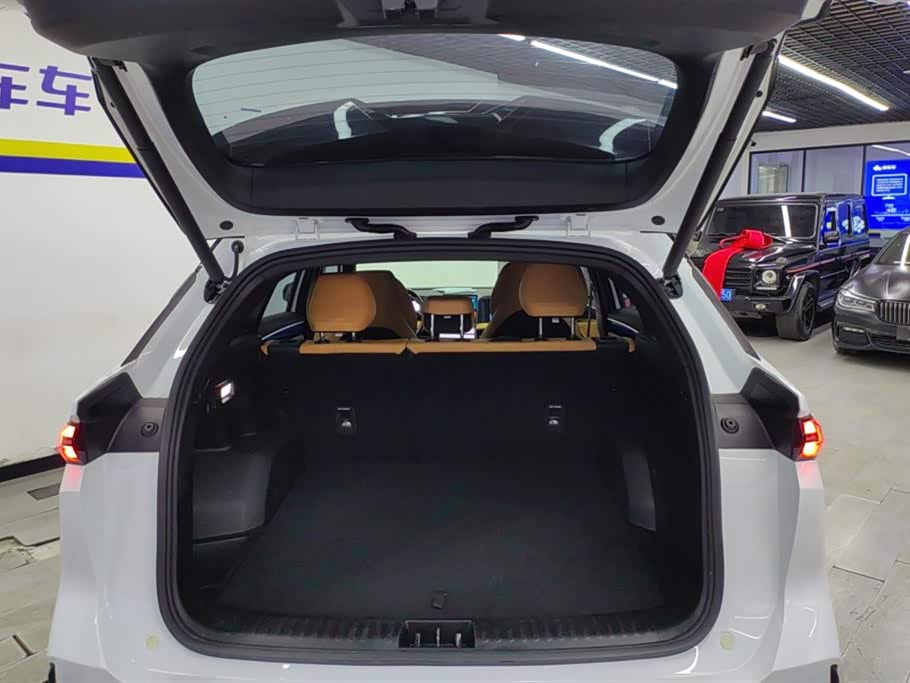 Geely Galaxy Galaxy L7