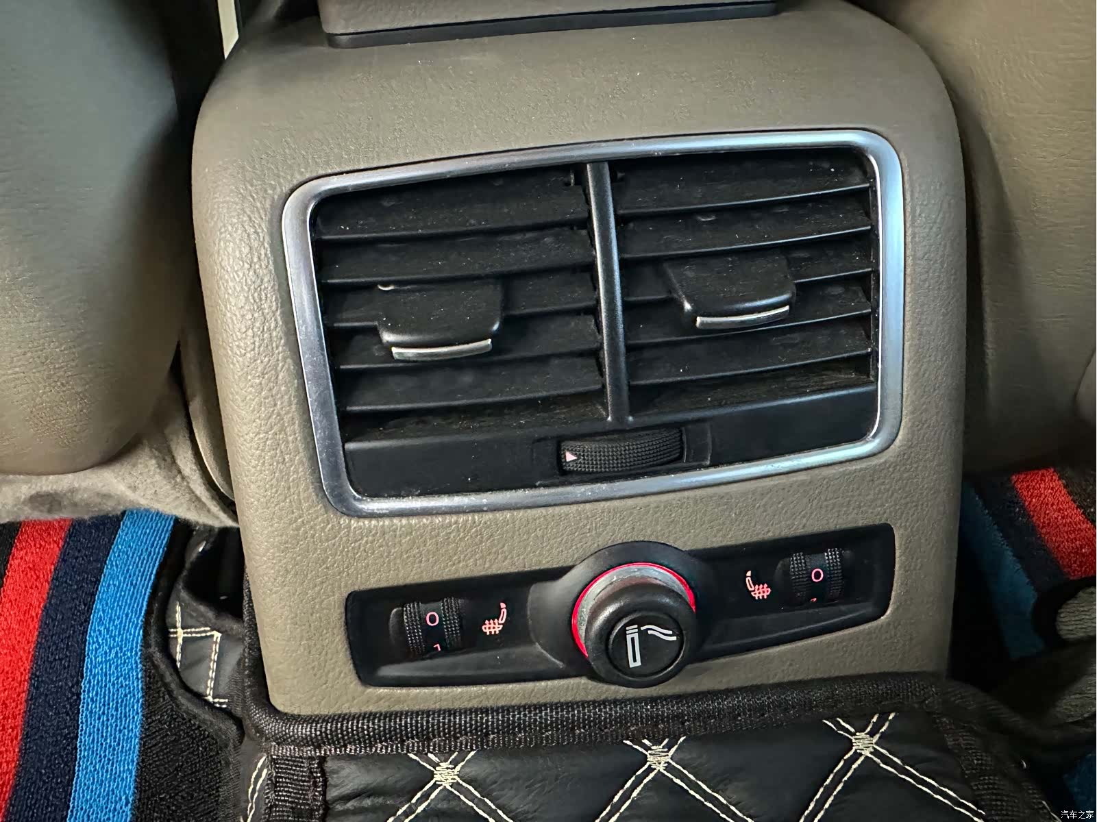 Audi A6L, 2014 17