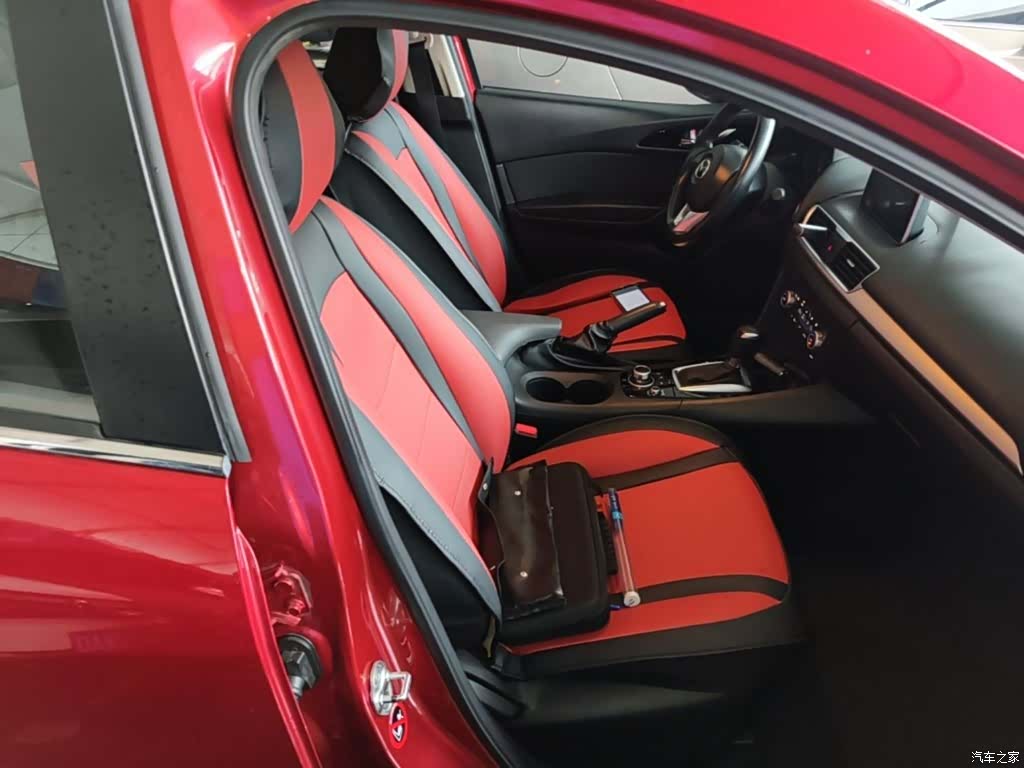 Mazda Mazda3, 2016 25