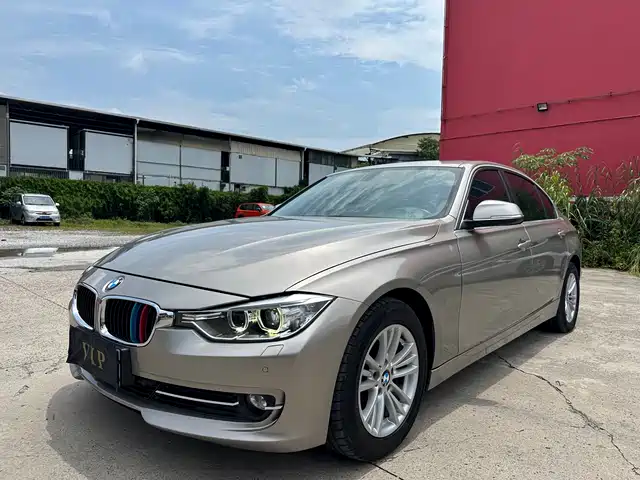 BMW 3 Series 2013 — купить из Китая под заказ