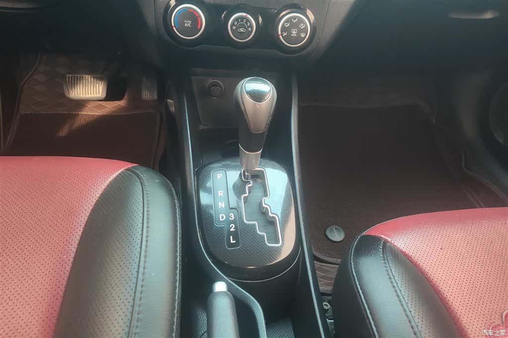 Kia K2, 2015 16
