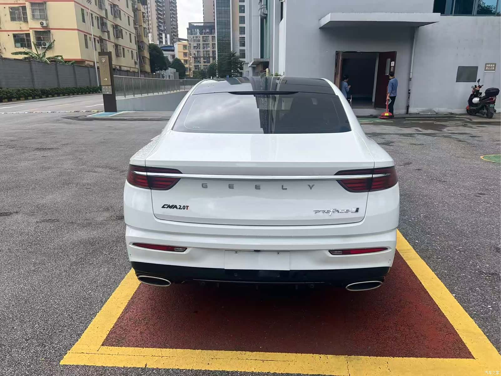 Geely Preface, 2024 14