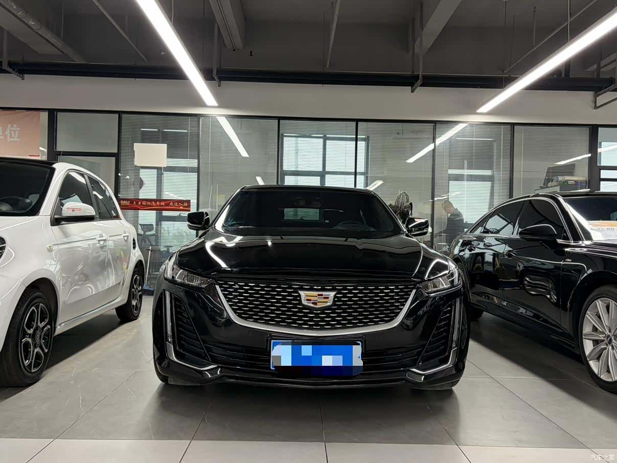 Cadillac CT5, 2022 2