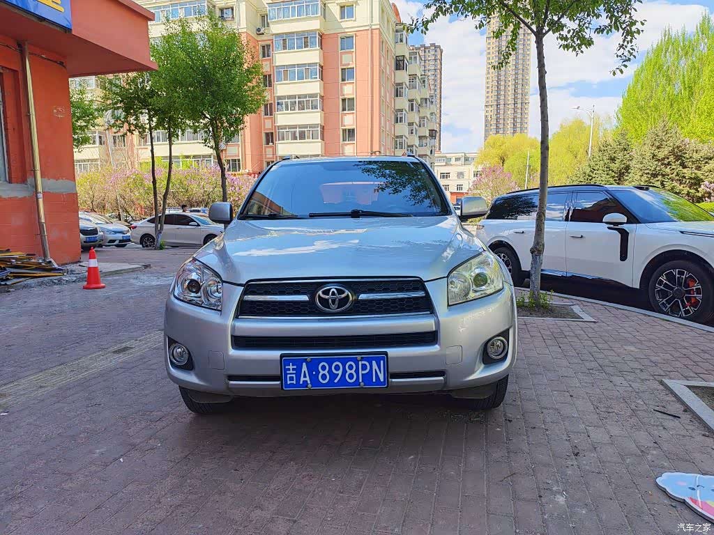 Toyota RAV4, 2009 2