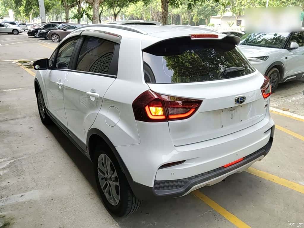 Geely X3, 2020 все фото