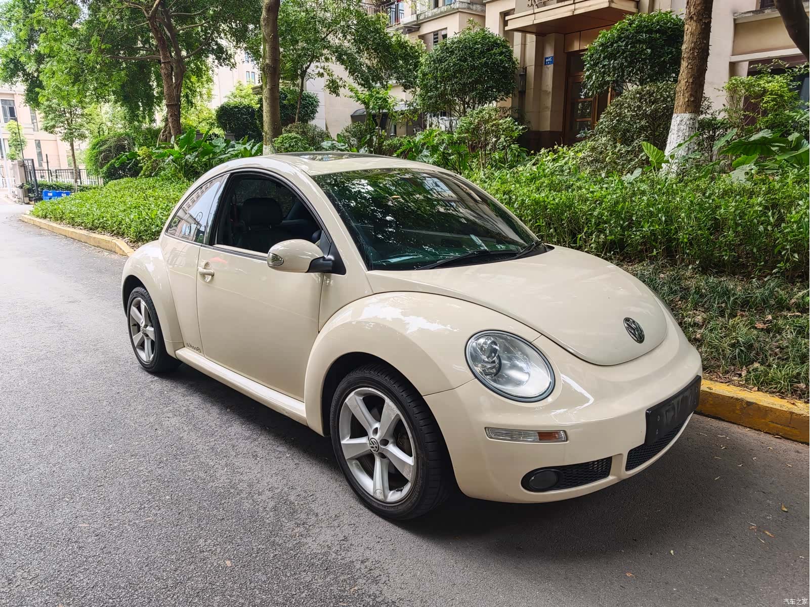 Volkswagen BlackOrange, 2011 3