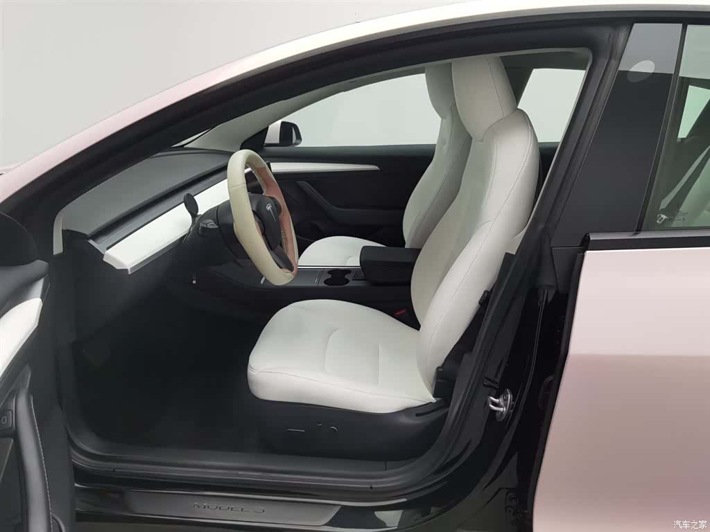 Tesla Model 3, 2022 10
